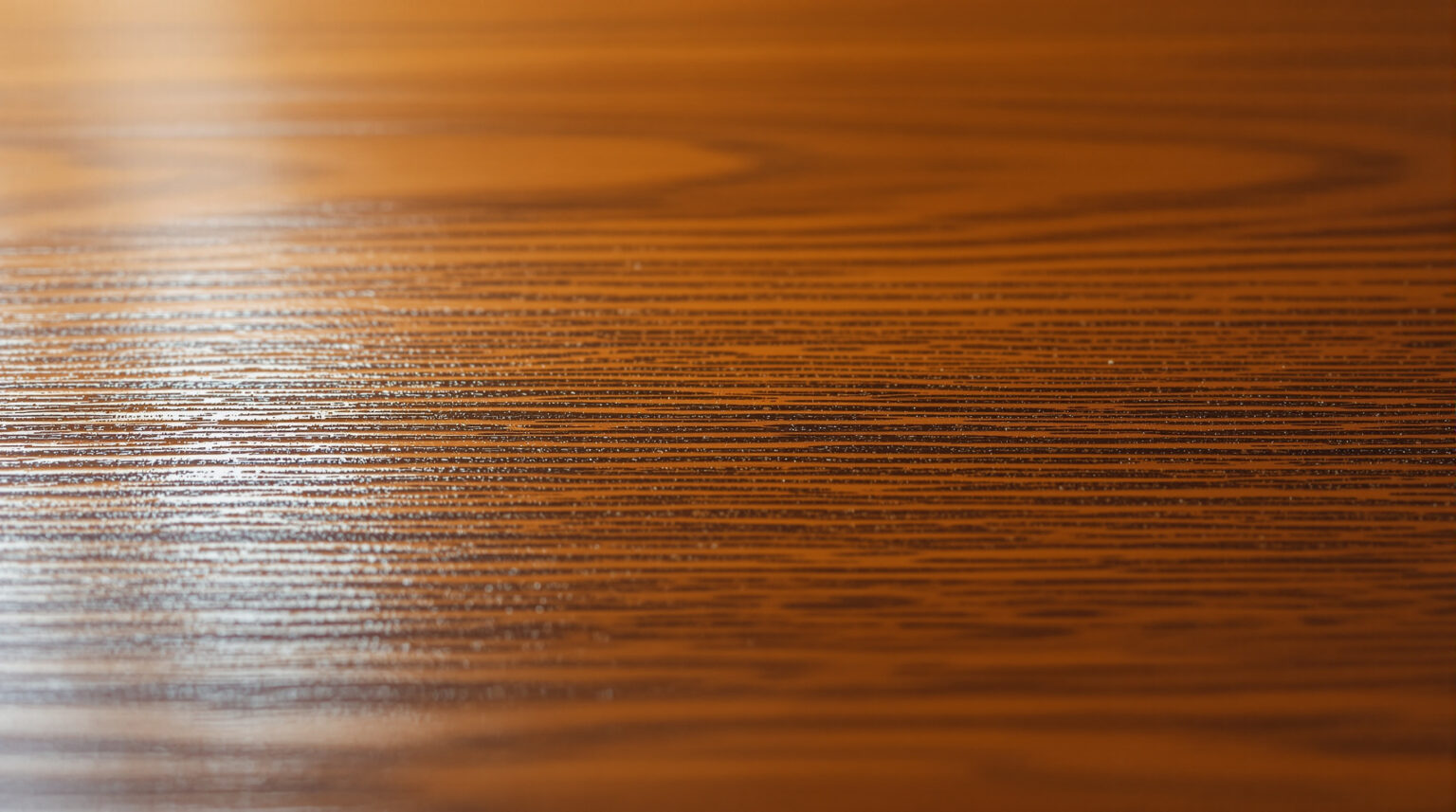 Peinture polyuréthane sur bois : Guide complet pour un résultat impeccable et durable